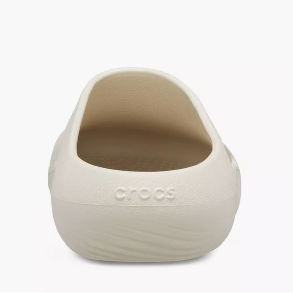 Crocs Unisex Mellow Recovery Clogs - Picture 3 of 6